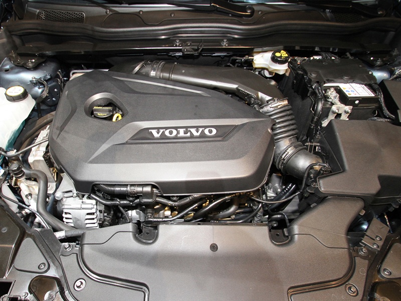 Ремонт Volvo V40
